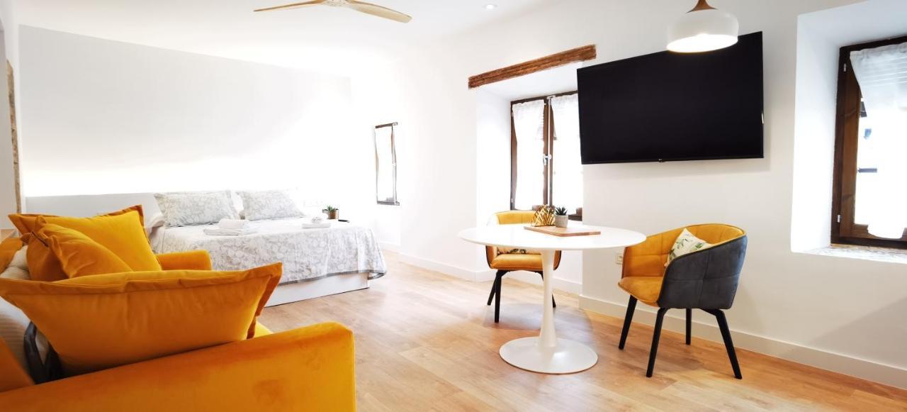 Manzano Palace. Habitaciones Y Suites 30 M2 En La Plaza Mayor Almagro Dış mekan fotoğraf